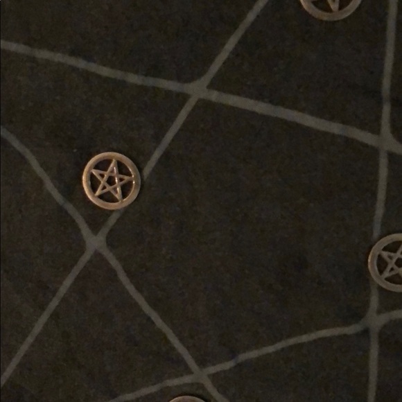 Urban Outfitters Open Shoulder Embellished T-Shirt - Picture 3 of 3